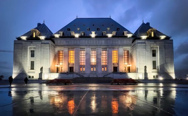 Dow Chemical et Iris Technologies: La Cour suprême se prononce sur des questions de compétence dans les litiges fiscaux