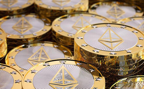 Fidelity approved as first IIROC member to offer crypto trading and custody to institutional clients