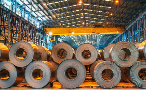 Le Canada met un nouveau coup de frein aux importations d’acier : l’ASFC publie des lignes directrices